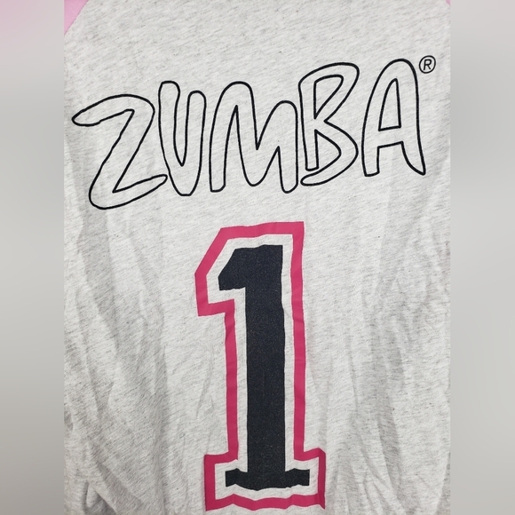 Zumba Shirt Women's Large Pink & White  Party In Pink Graphics Short Sleeves - Picture 9 of 9
